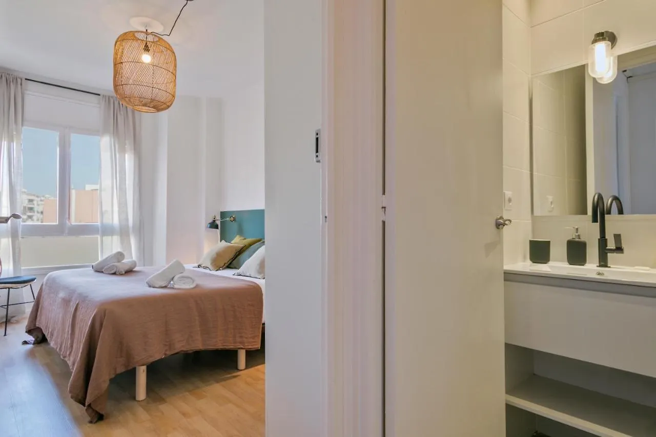 Habitat Apartments Plaza Espana Urban Барселона